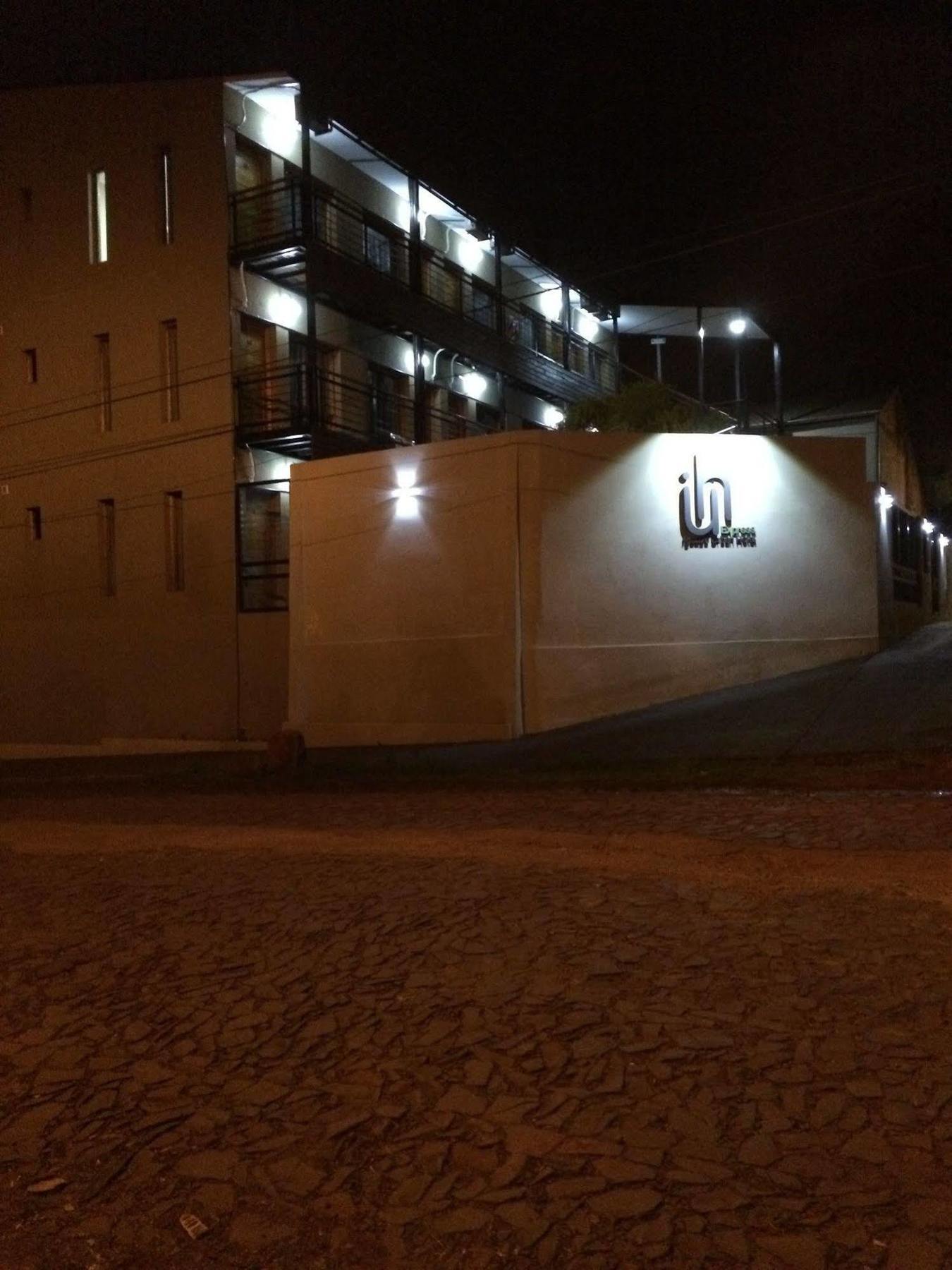 Iguazu Urban Hotel Express Puerto Iguazú Exterior foto